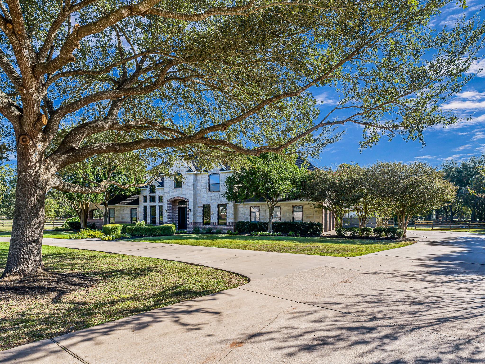 7118 Foster Creek Drive
