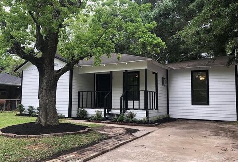 Photo of 7115 Phillips Street, Houston, TX 77088 (MLS # 94804362)