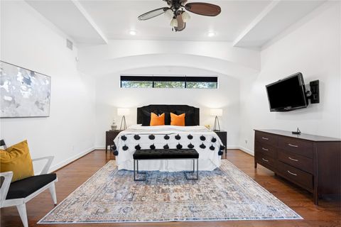 Photo of 1106 Timbergrove Lane, Houston, TX 77008 (MLS # 33529570)