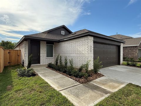 Photo of 9019 Rose Pelican Lane, Baytown, TX 77521 (MLS # 63170180)