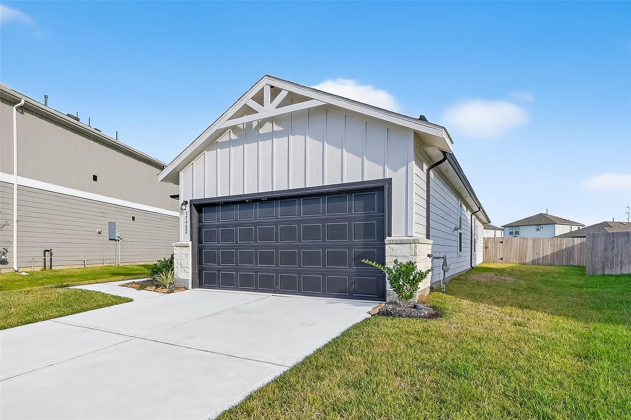 17902 Slurry Rake Lane