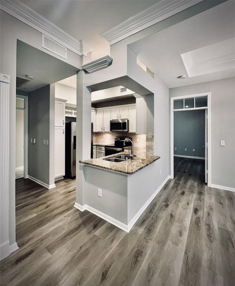 Photo of 5353 Memorial Drive Dr #3066, Houston, TX 77007 (MLS # 34796965)