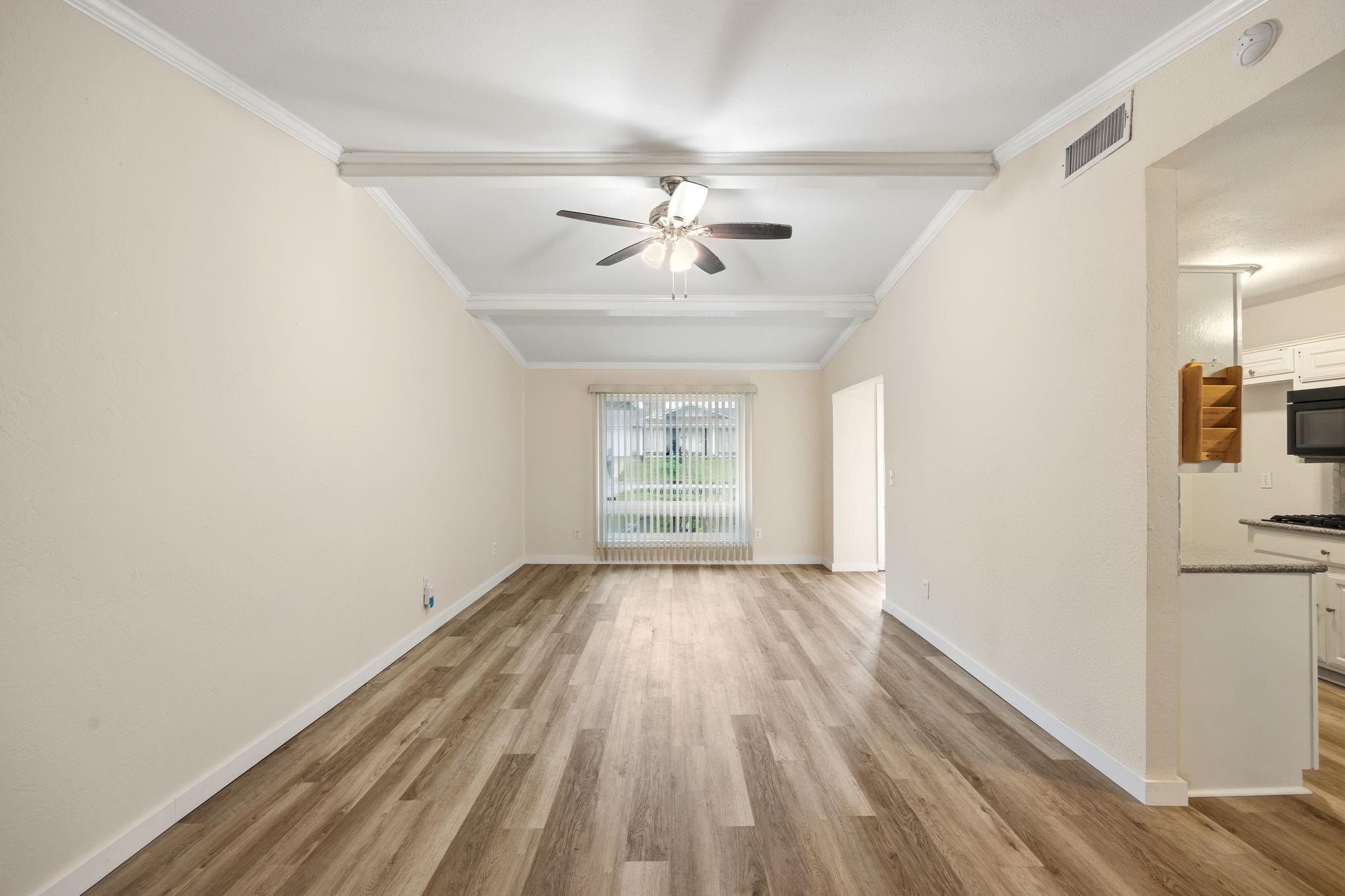 8120 Greenhollow Lane