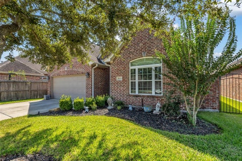 Photo of 3614 Verona, Pasadena, TX 77504 (MLS # 92573300)