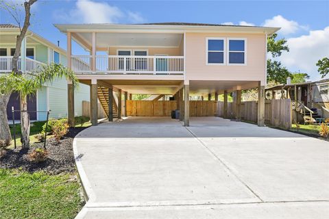 353 Bay Oaks Drive La Porte TX 77571