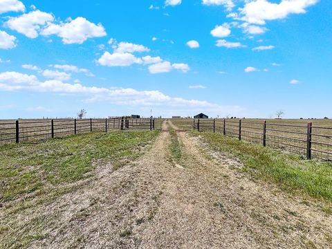 Vacant Land For Sale - 6446 Mensik Road<br/> Schulenburg, TX 78956