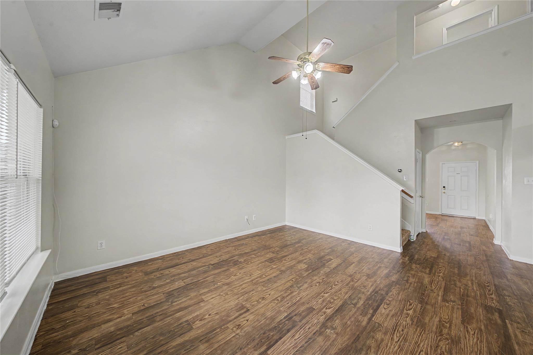 1111 Auburn View Lane