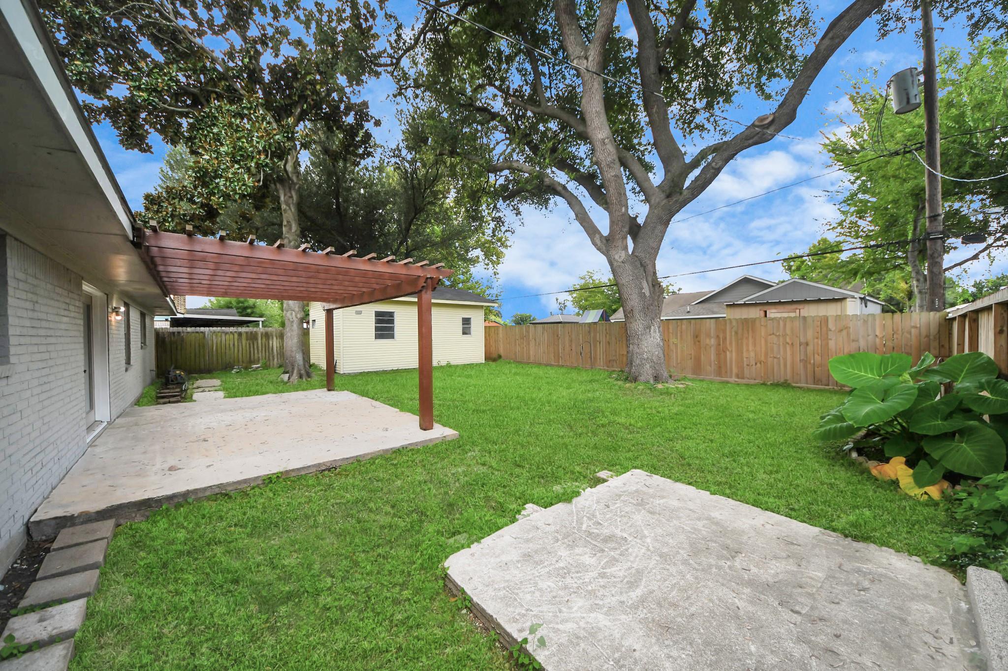 2405 Pickerton Drive