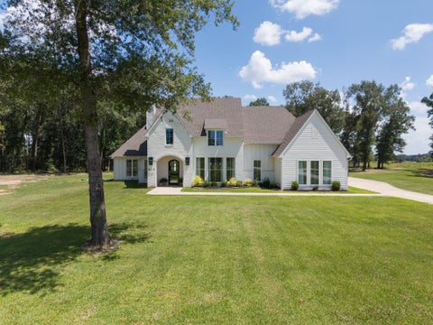 Photo of 829 Jr Phillips Road, Livingston, TX 77351 (MLS # 19213286)