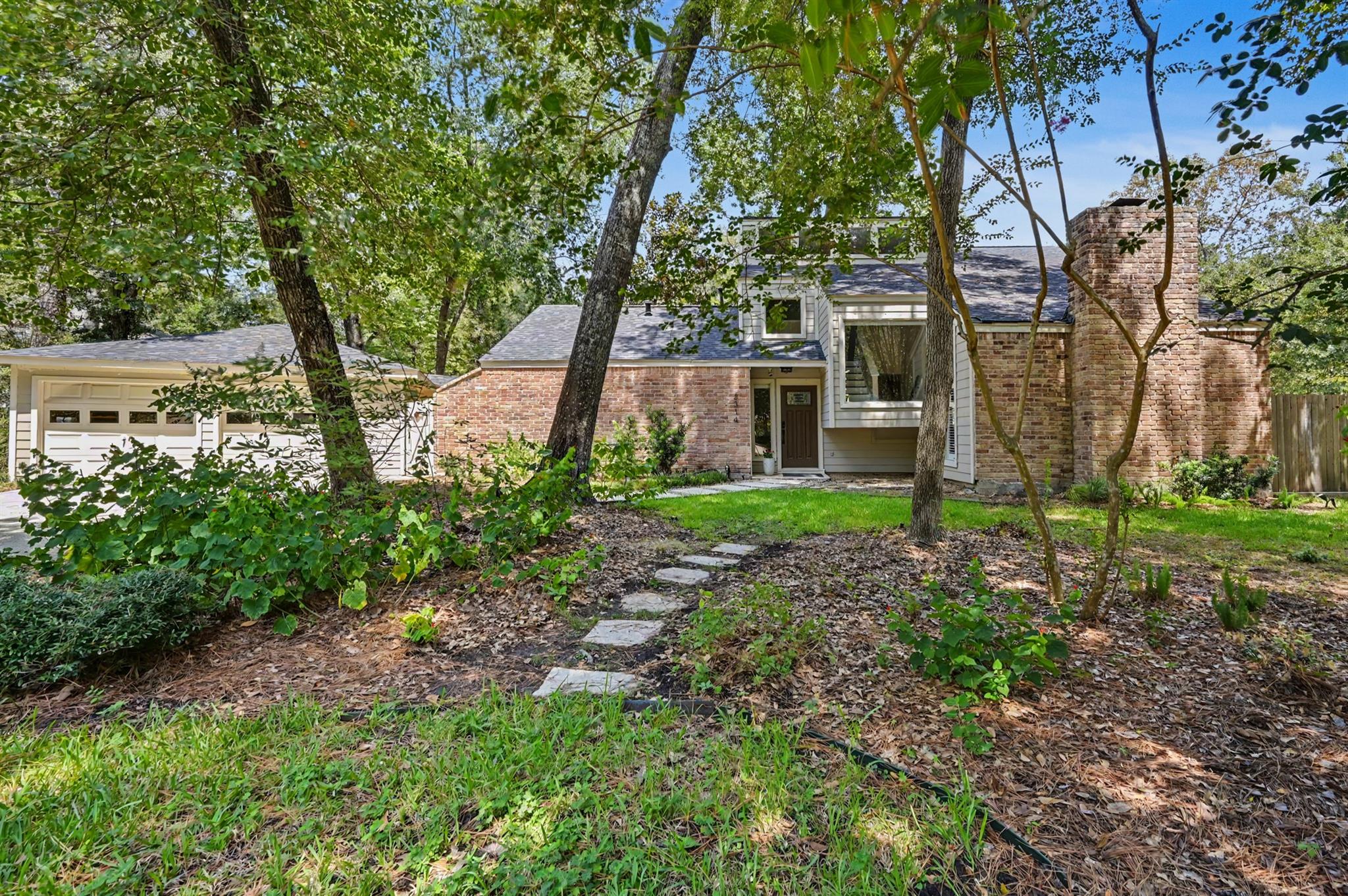 2314 Chestnut Oak Place