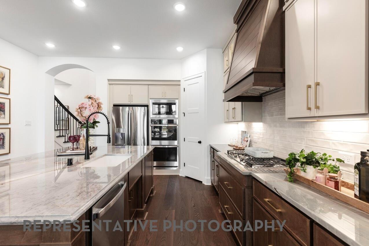 1231 Basset Hound Drive