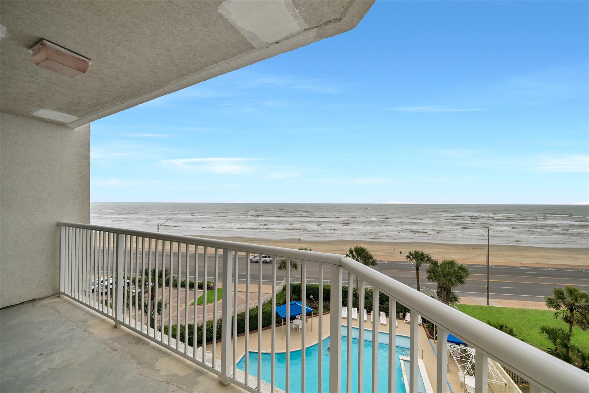 7700 Seawall Boulevard 512