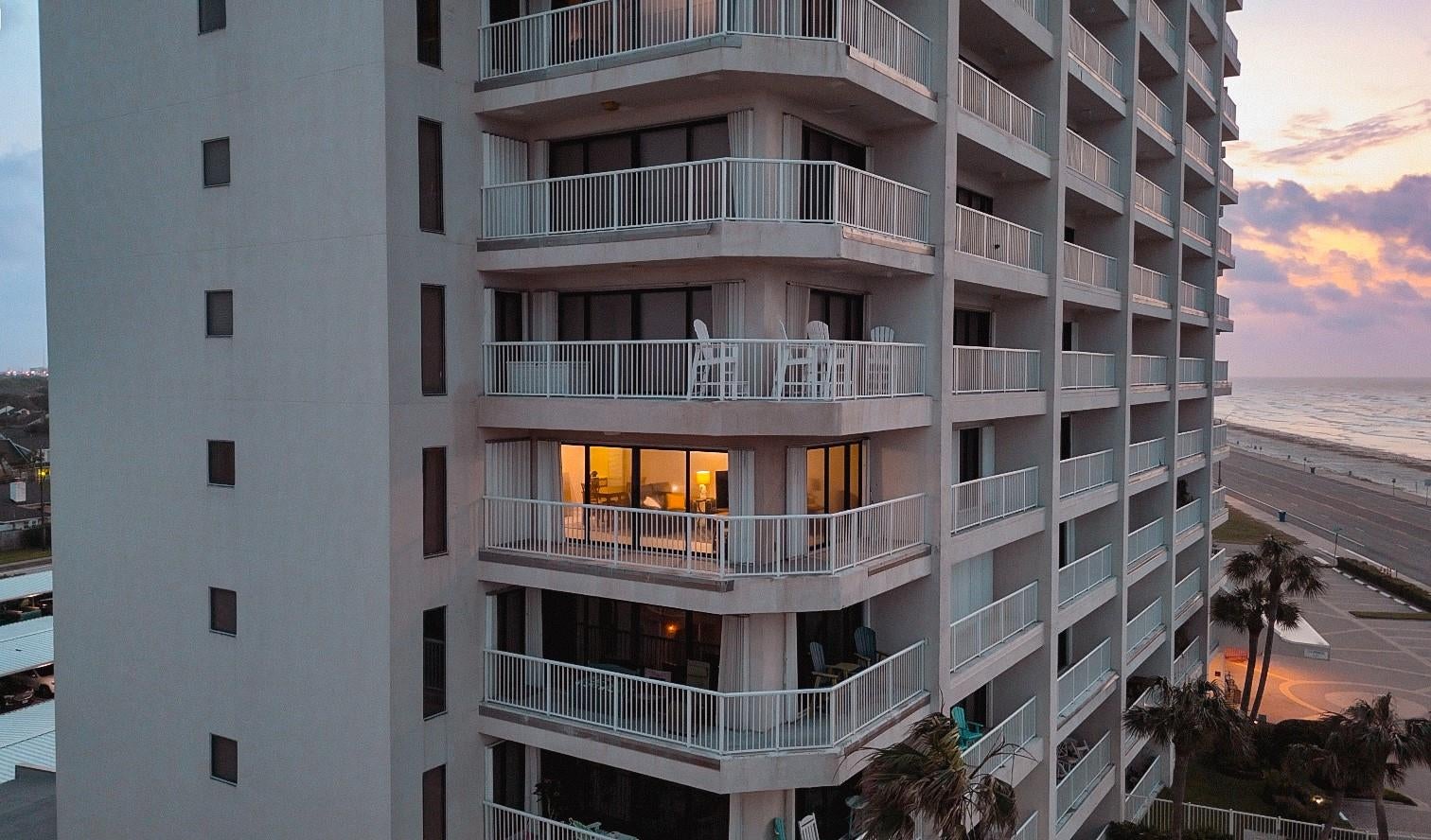 7700 Seawall Boulevard 512