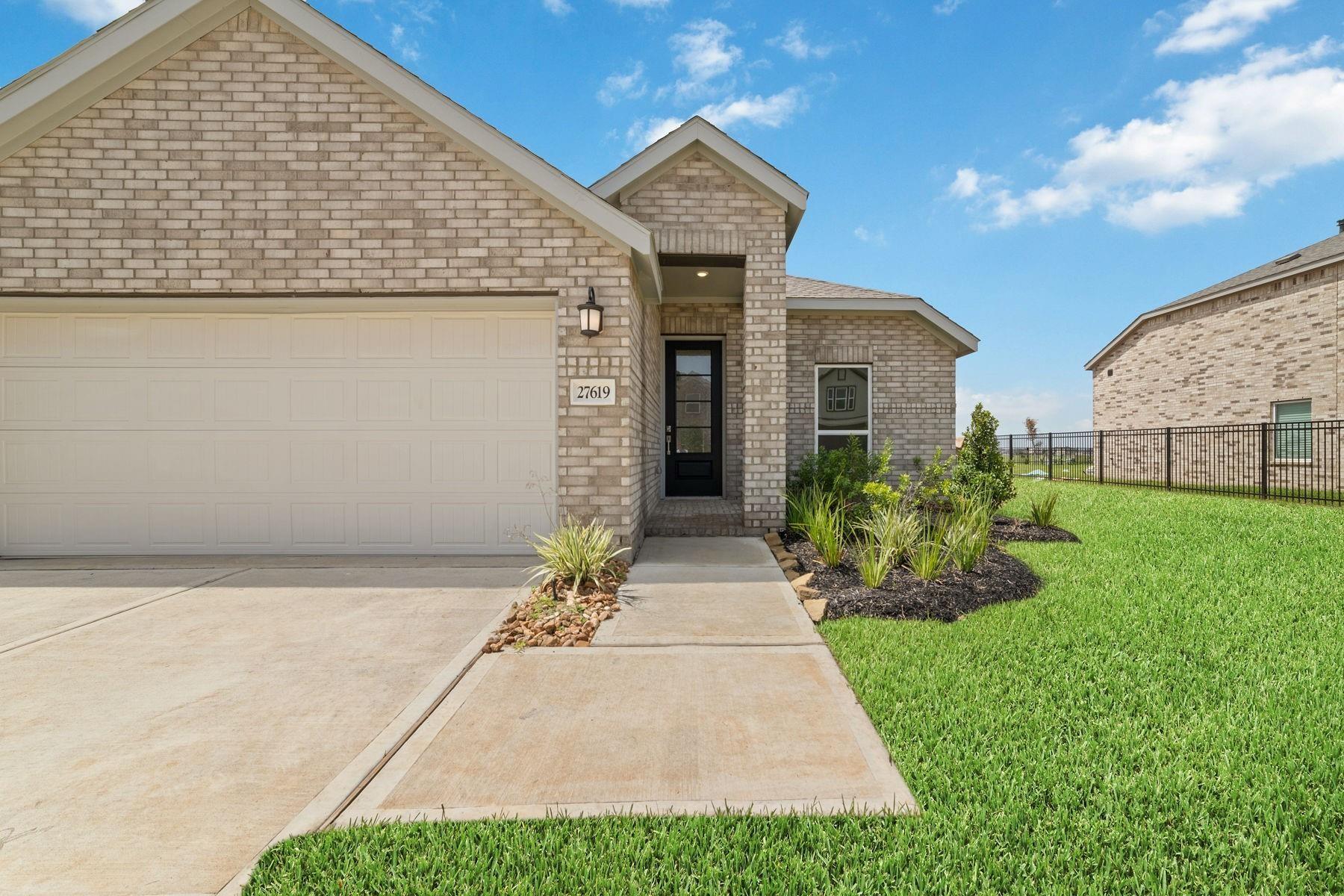 27619 Seascape Village Drive