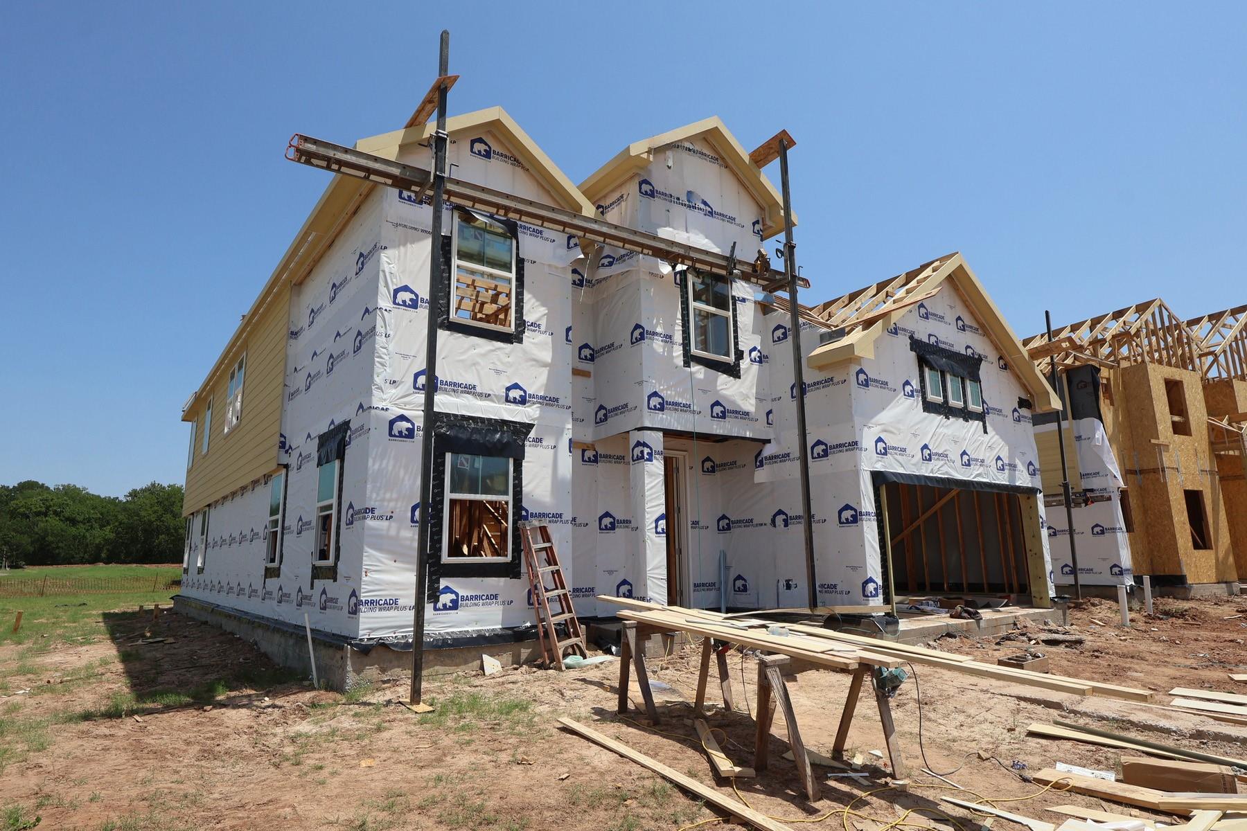 5822 Chamberlain Crossing