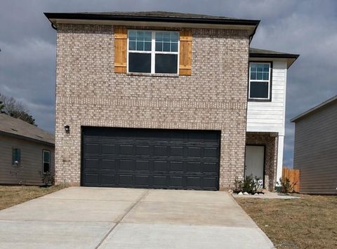 Homes For Sale - 15012 Ronan Drive<br/> Montgomery, TX 77316