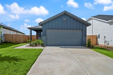 Photo of 30507 Longmorn Glass Lane, Waller, TX 77484 (MLS # 40309542)