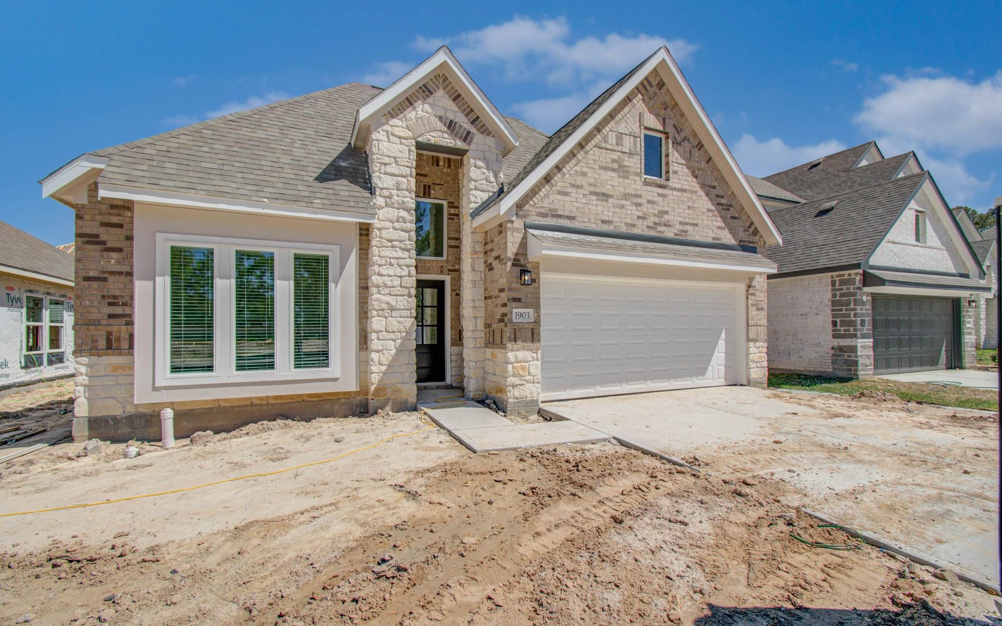 1903 Archwood Drive