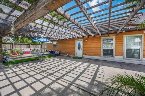 Photo of 543 Cypress Avenue, Fresno, TX 77545 (MLS # 28371824)