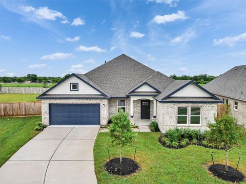 Photo of 3222 Emerald Hills Drive, Angleton, TX 77515 (MLS # 3416439)