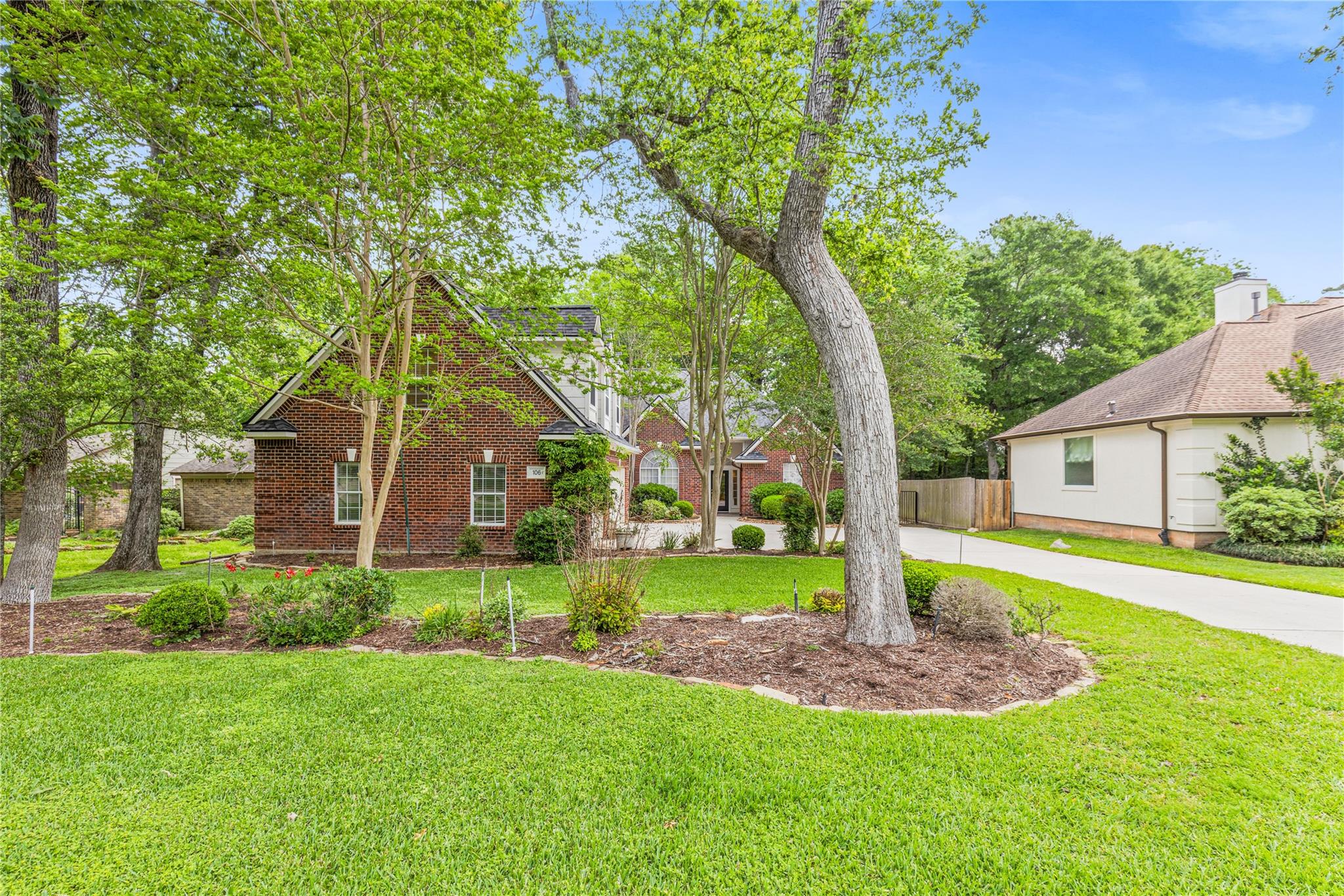 106 Lazy Springs Drive