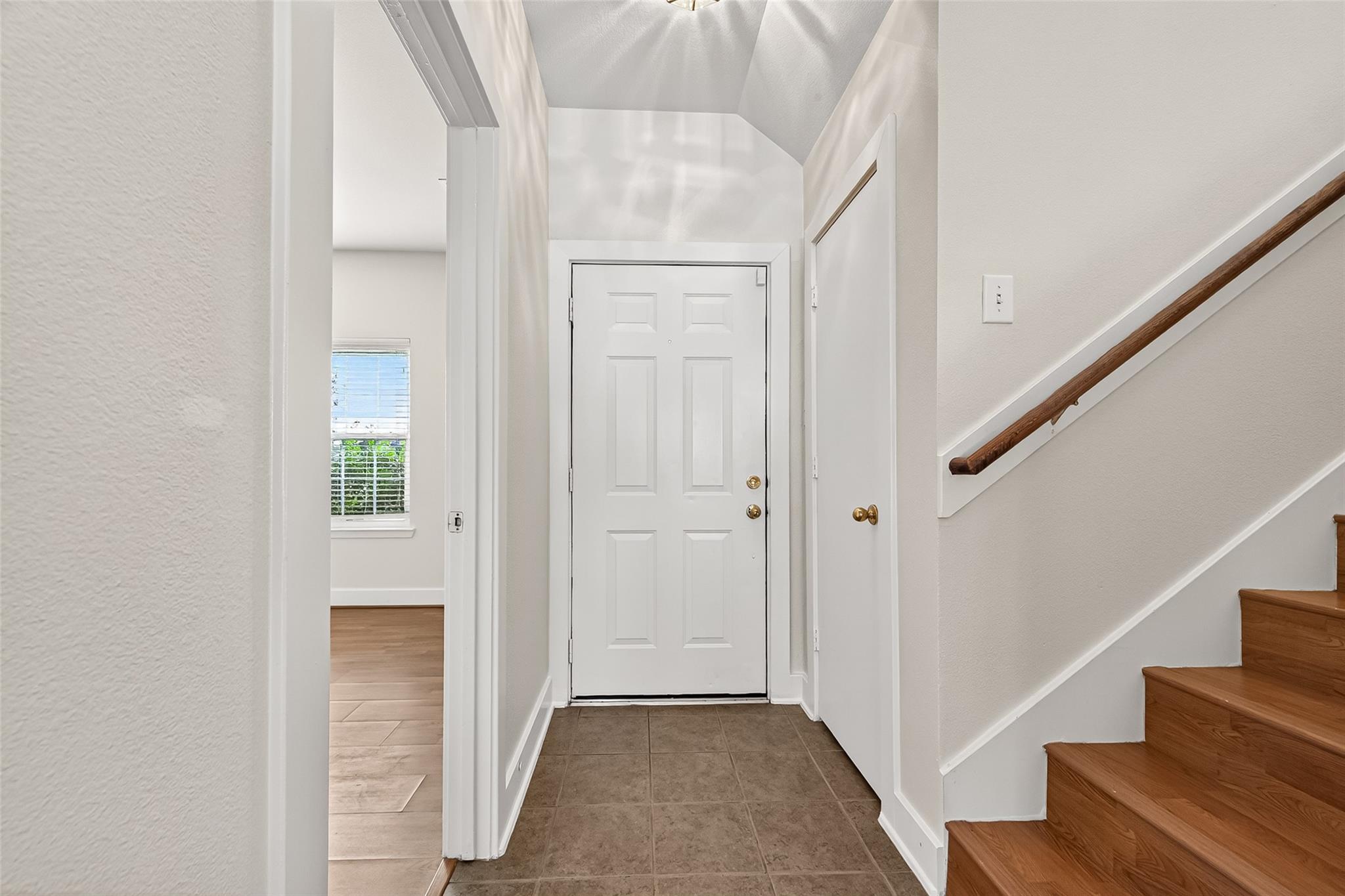 6247 Settlers Lake Circle E