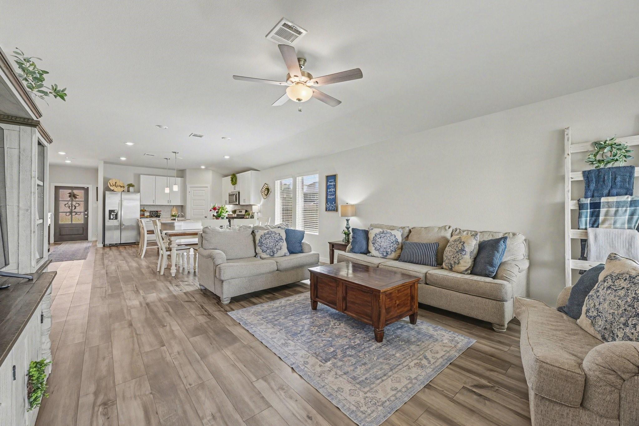 5842 Wayne Way