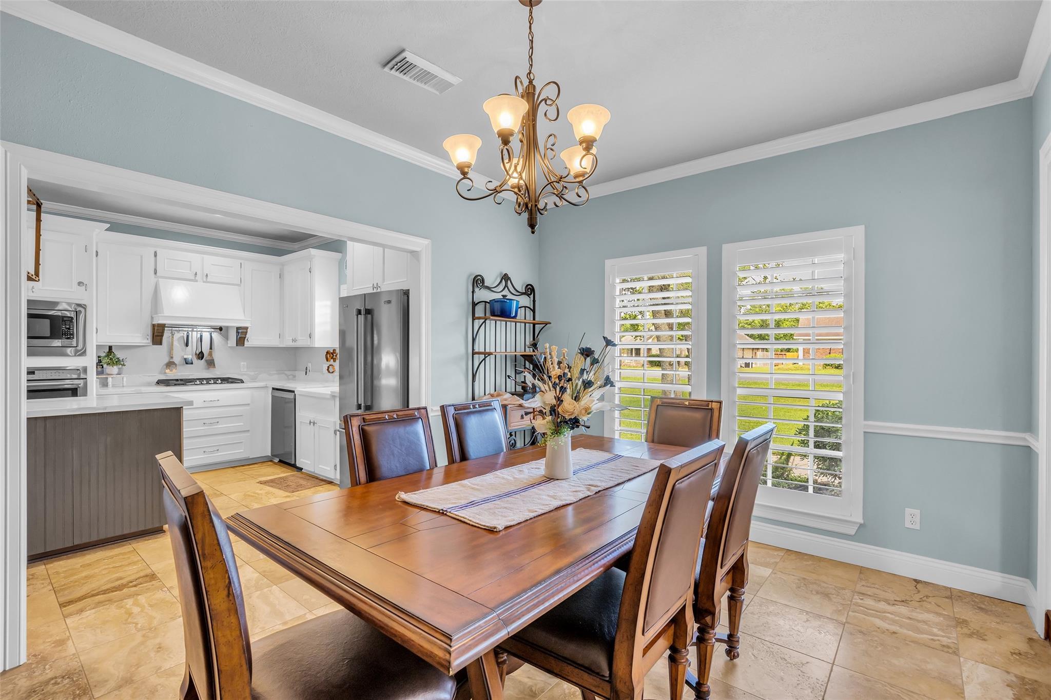 210 River Oaks Drive