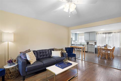 201 E Oak Street Deer Park TX 77536