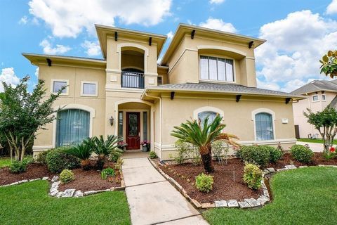 Photo of 1731 Pampas Trail Drive, Friendswood, TX 77546 (MLS # 18705949)