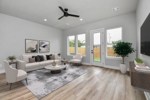 Photo of 6817 Peerless Street, Houston, TX 77021 (MLS # 38548898)