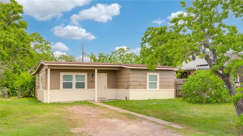 Photo of 726 W 6th Street, Freeport, TX 77541 (MLS # 57126930)