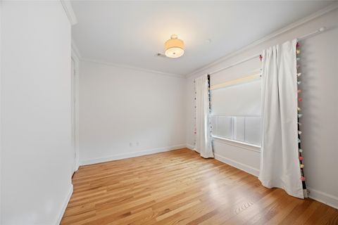 Tiny photo for 1306 Castle Court #A, Houston, TX 77006 (MLS # 30181302)