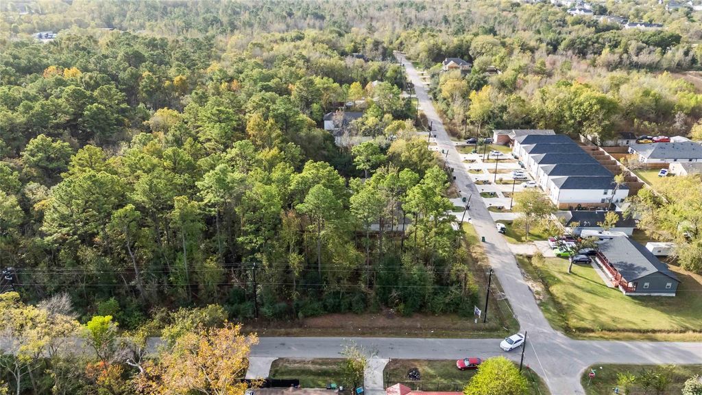 Photo of 6030 Wedgefield Street, Houston, TX 77028 (MLS # 84752209)