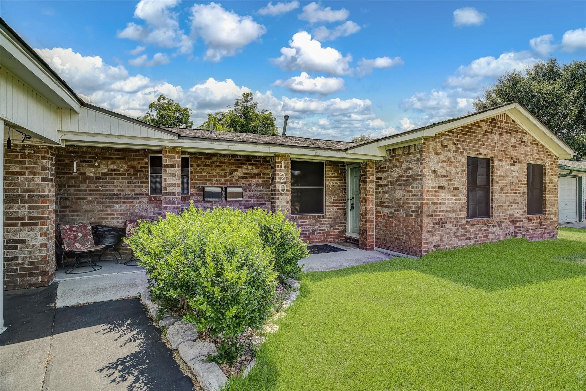 120 Fern Lane