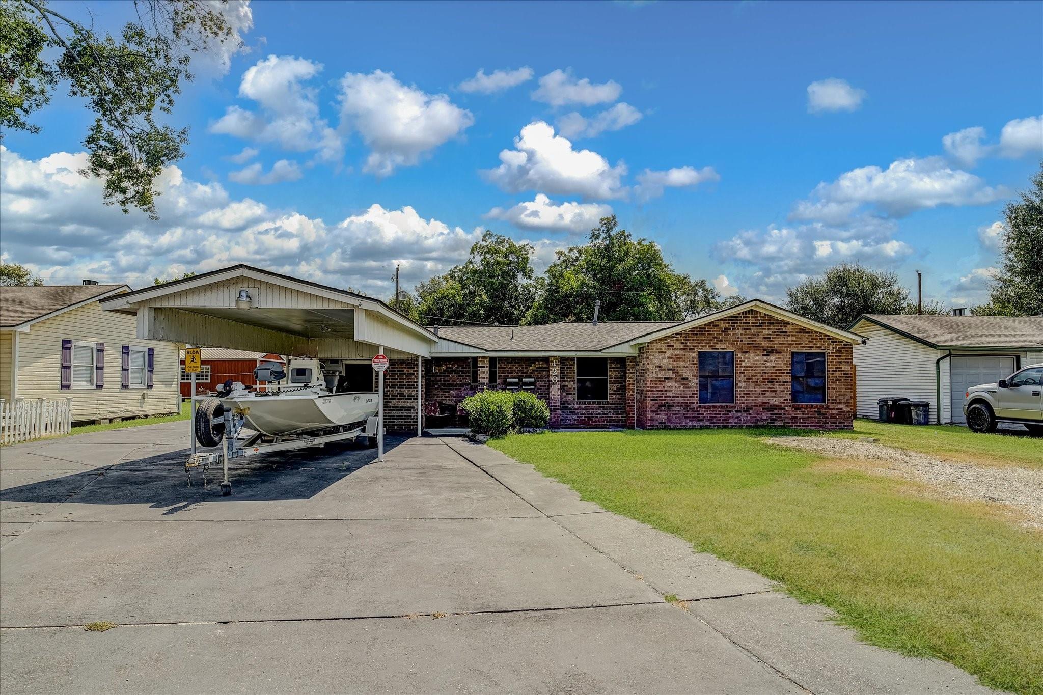 120 Fern Lane
