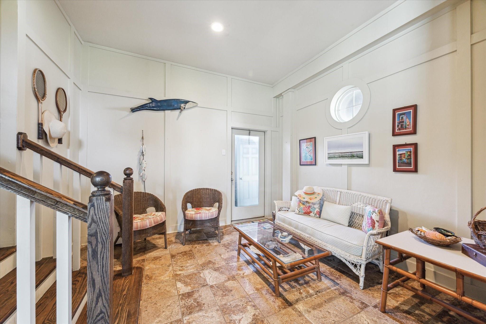 1 Blue Heron Cir Drive