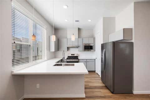 Photo of 604 Thornton Oaks Road #B, Houston, TX 77018 (MLS # 16126319)