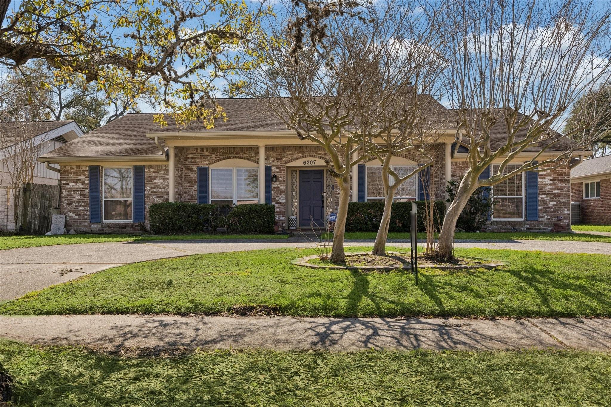 6207 S Braeswood Boulevard