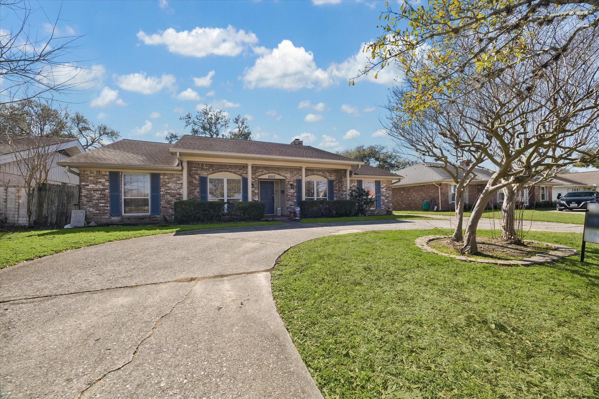 6207 S Braeswood Boulevard