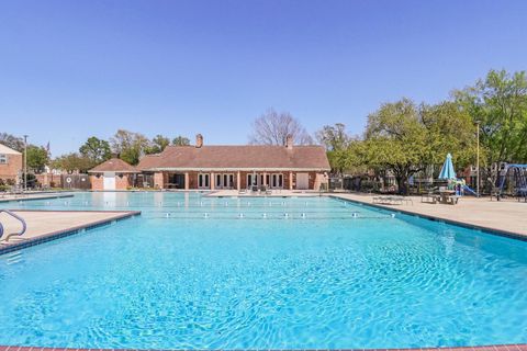 Tiny photo for 14246 Misty Meadow Lane, Houston, TX 77079 (MLS # 477689)