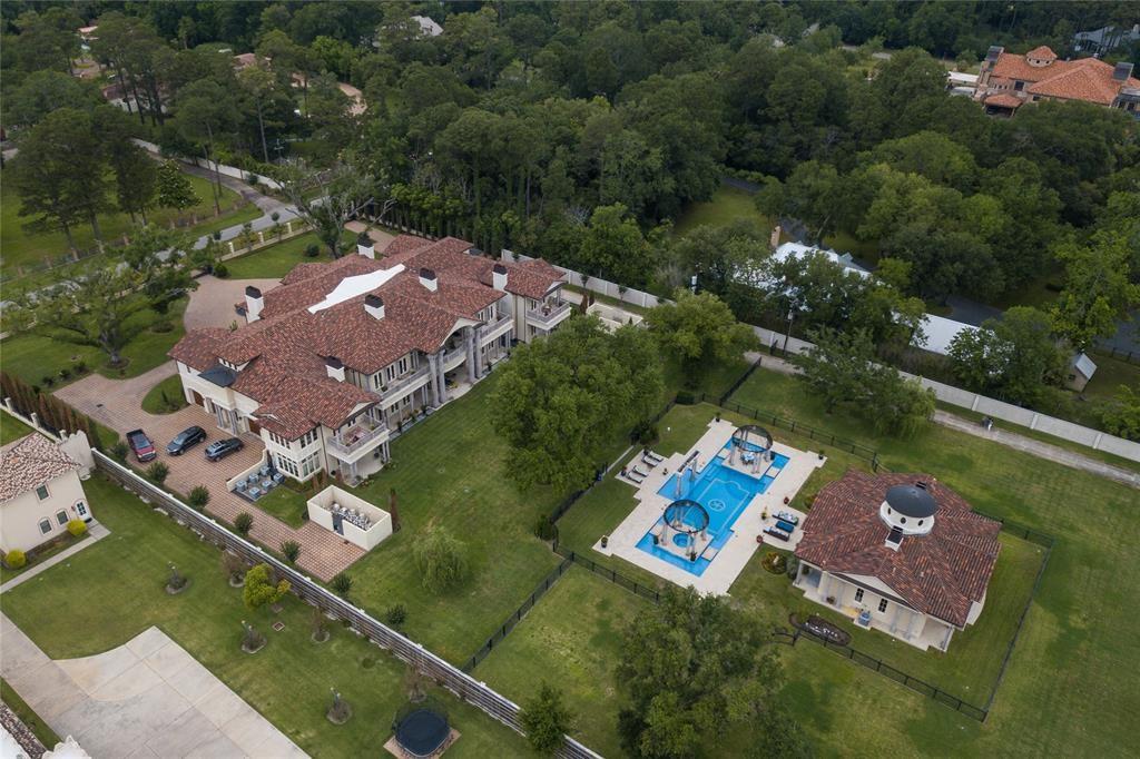 6 W Rivercrest Drive