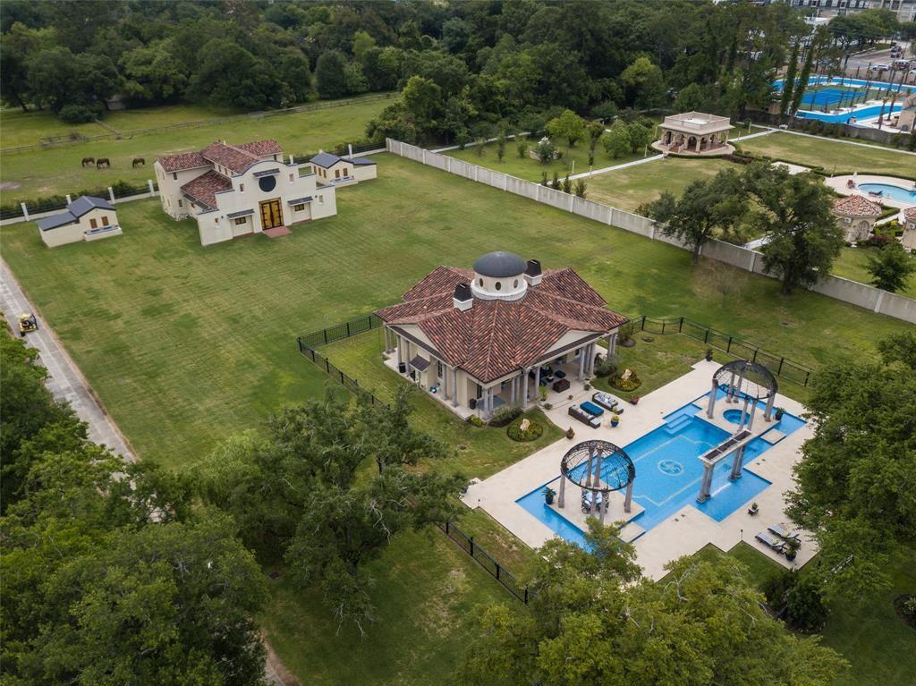 6 W Rivercrest Drive