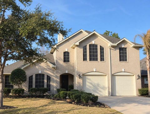 Photo of 8407 Malardcrest Dr DR, Humble, TX 77346 (MLS # 92480815)