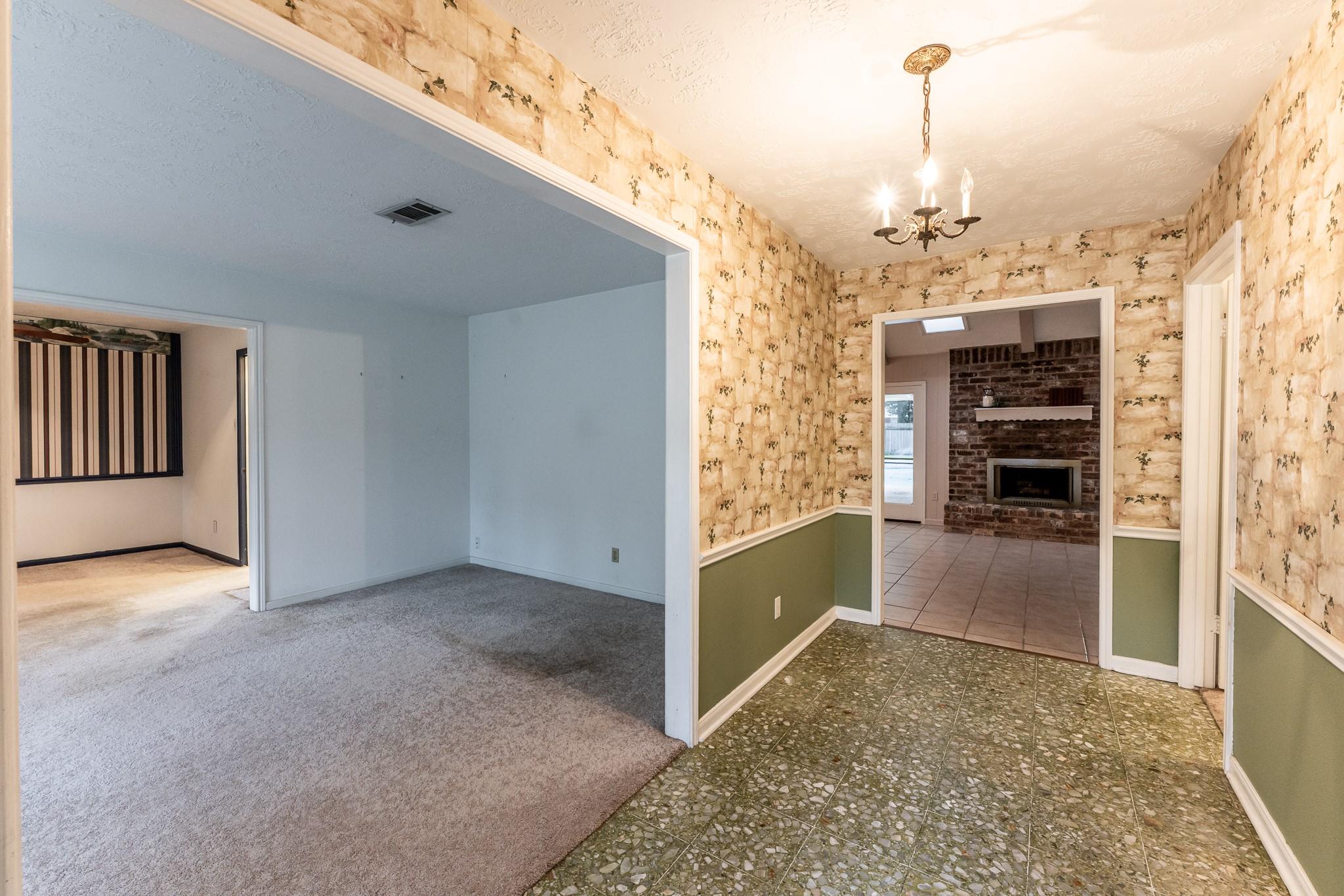 206 Hickory Ridge Drive