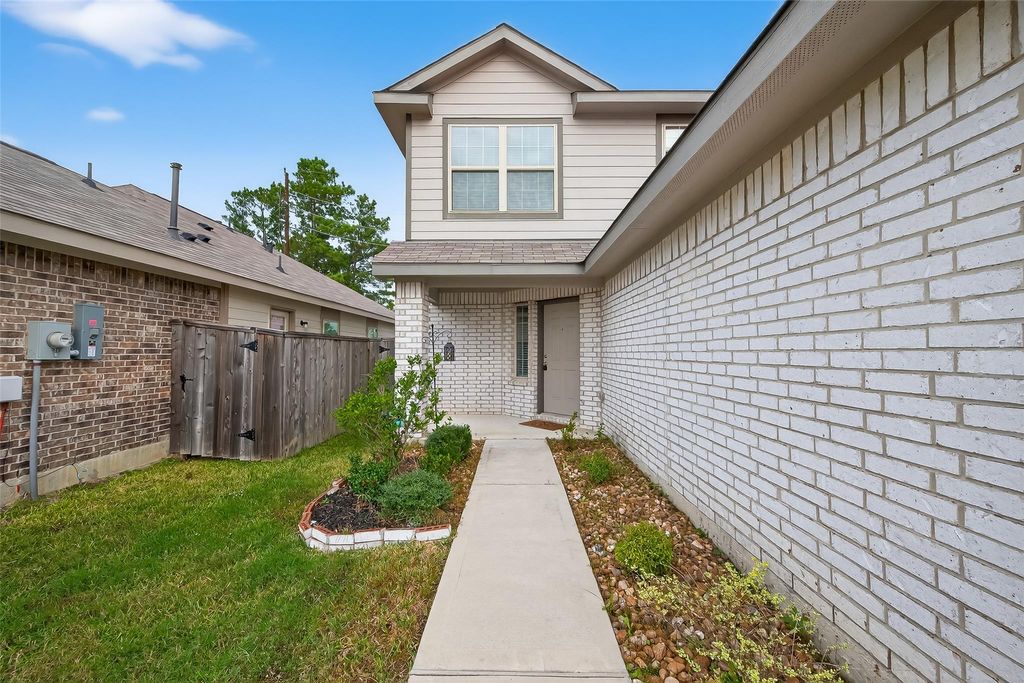 Photo of 4612 Peralta Heights Way, Porter, TX 77365 (MLS # 93611451)