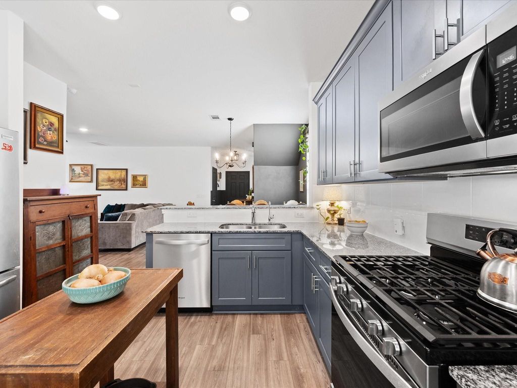 Photo of 301 Maple Bark Trail, Willis, TX 77378 (MLS # 93081058)