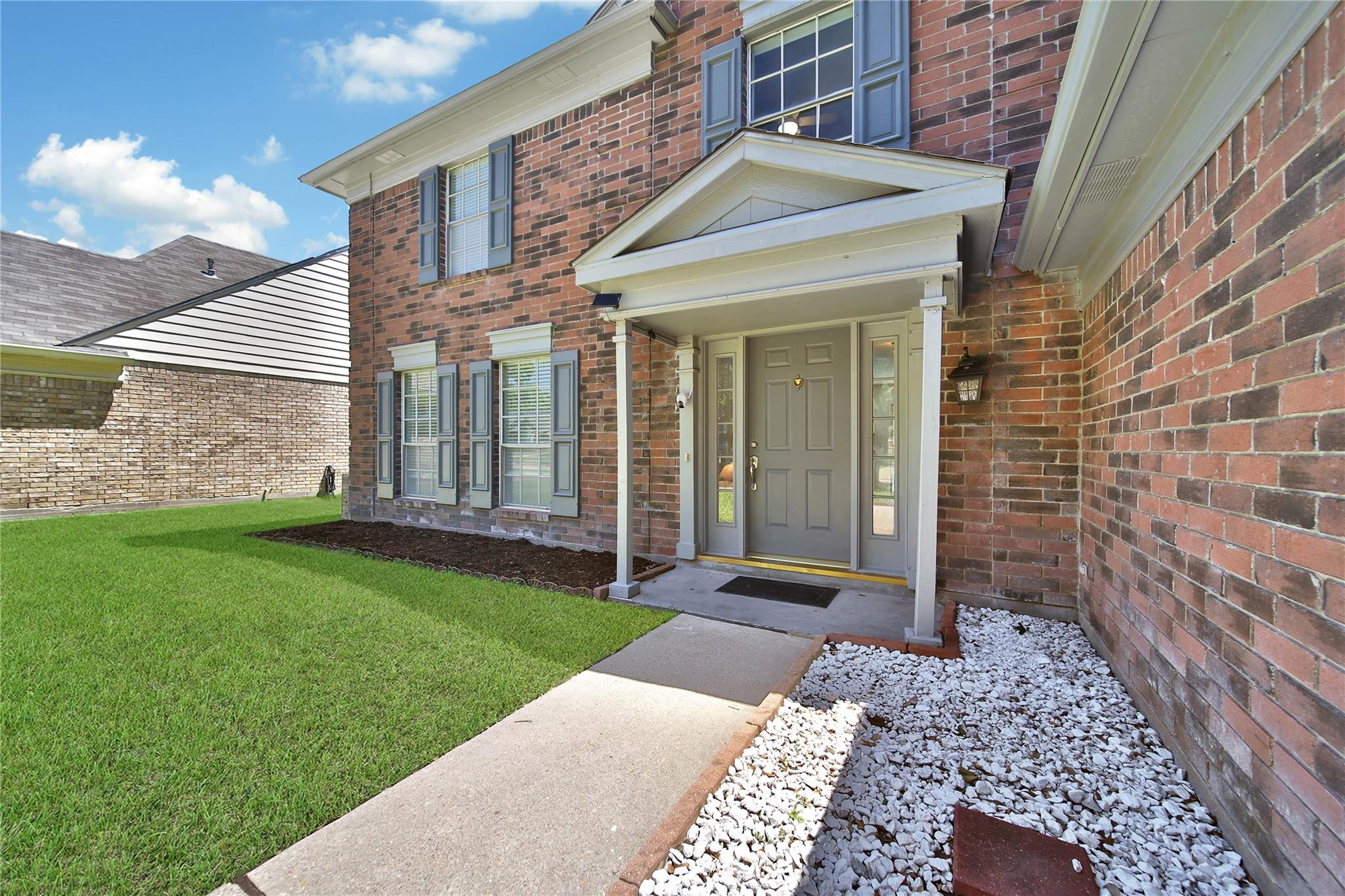 1023 Long Prairie Drive