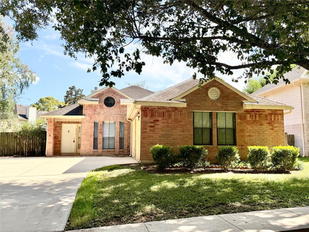 Photo of 4615 Leicester Way, Missouri City, TX 77459 (MLS # 82171030)