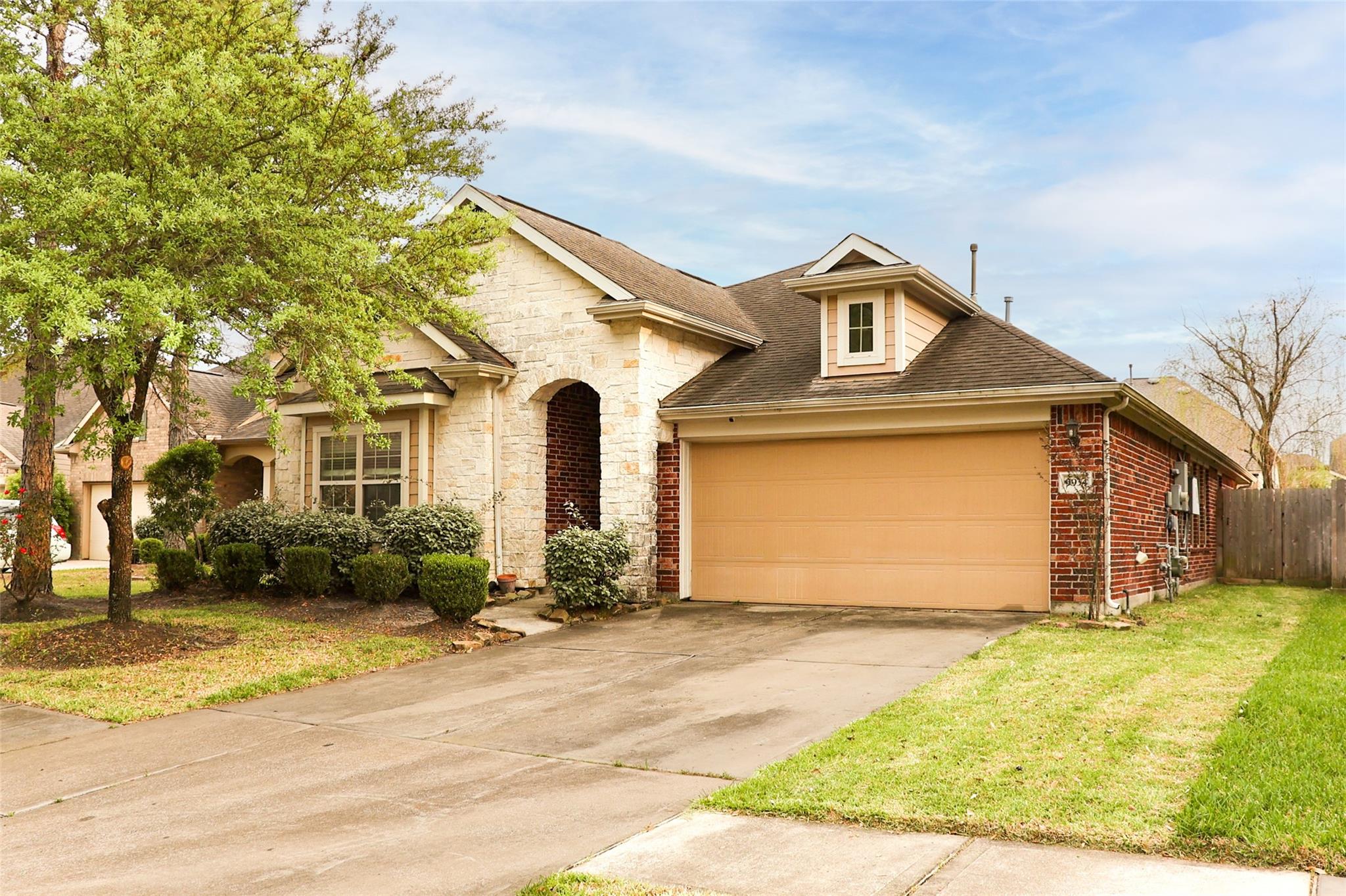 9934 Dragonfly Meadow Court